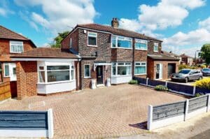 Aldermere Crescent-Flixton Image