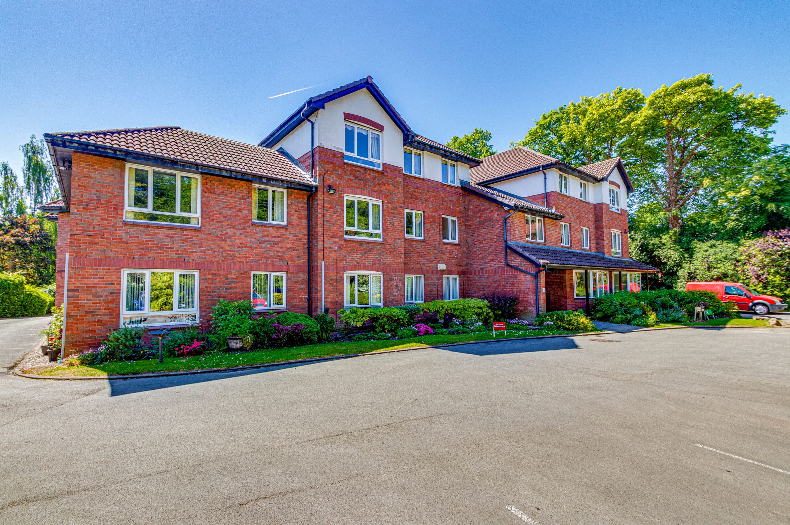 Edge Lane, Stretford - VitalSpace