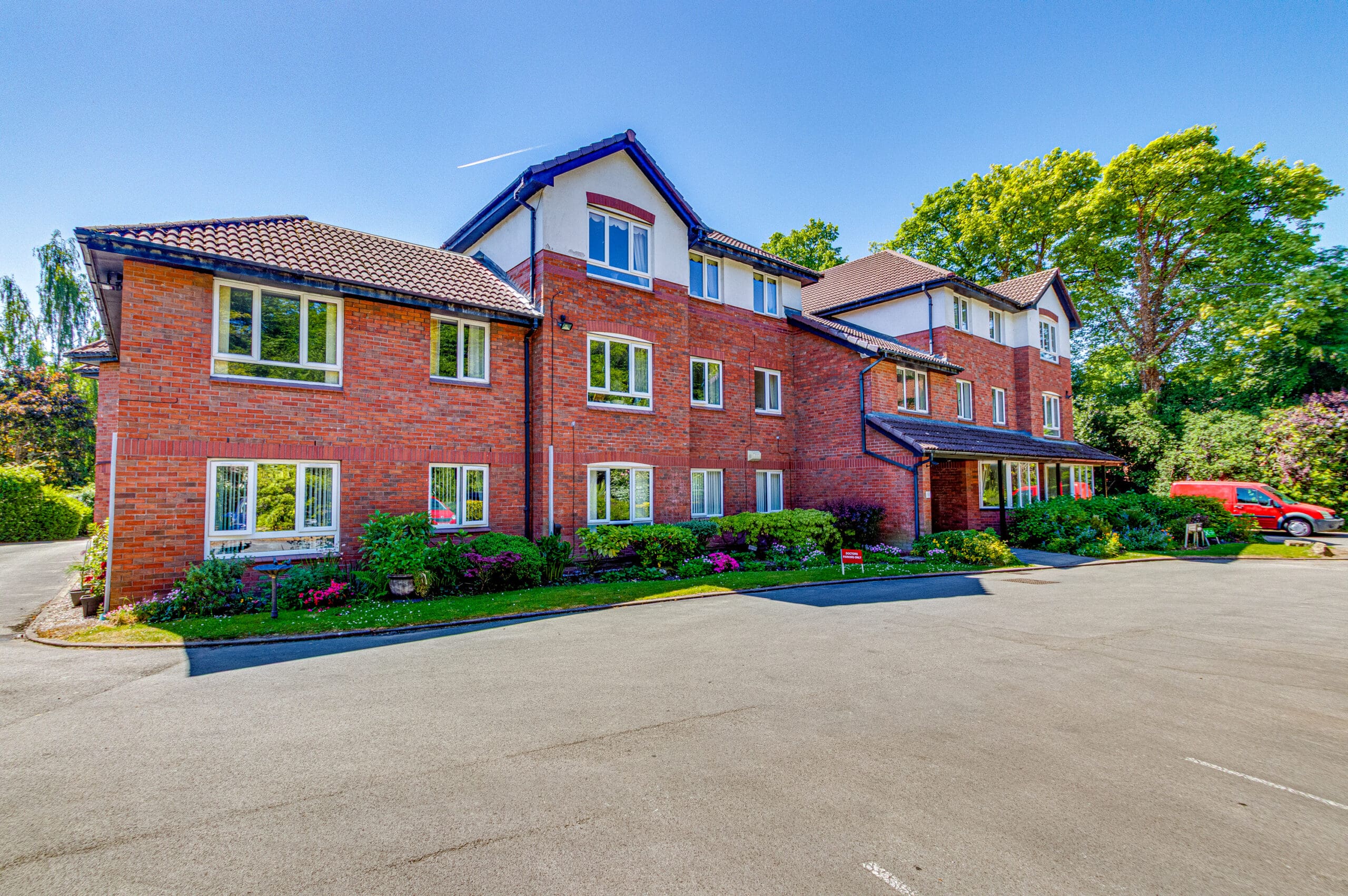 Edge Lane, Stretford - VitalSpace