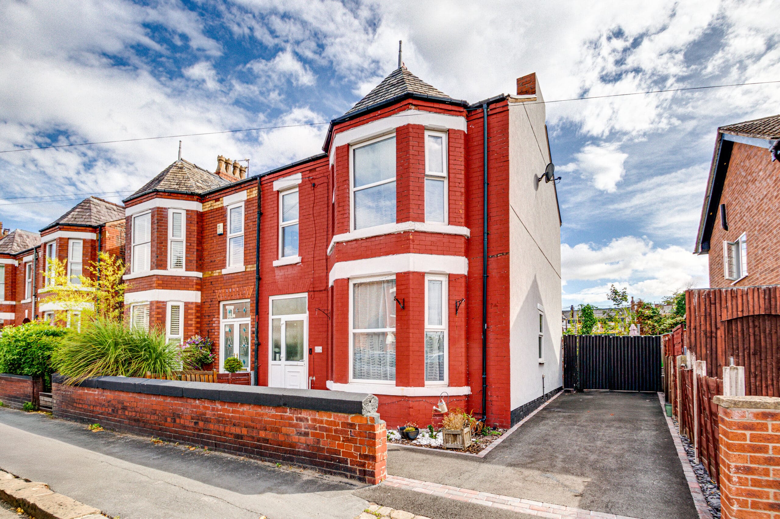 Whitelake Avenue, Flixton - VitalSpace