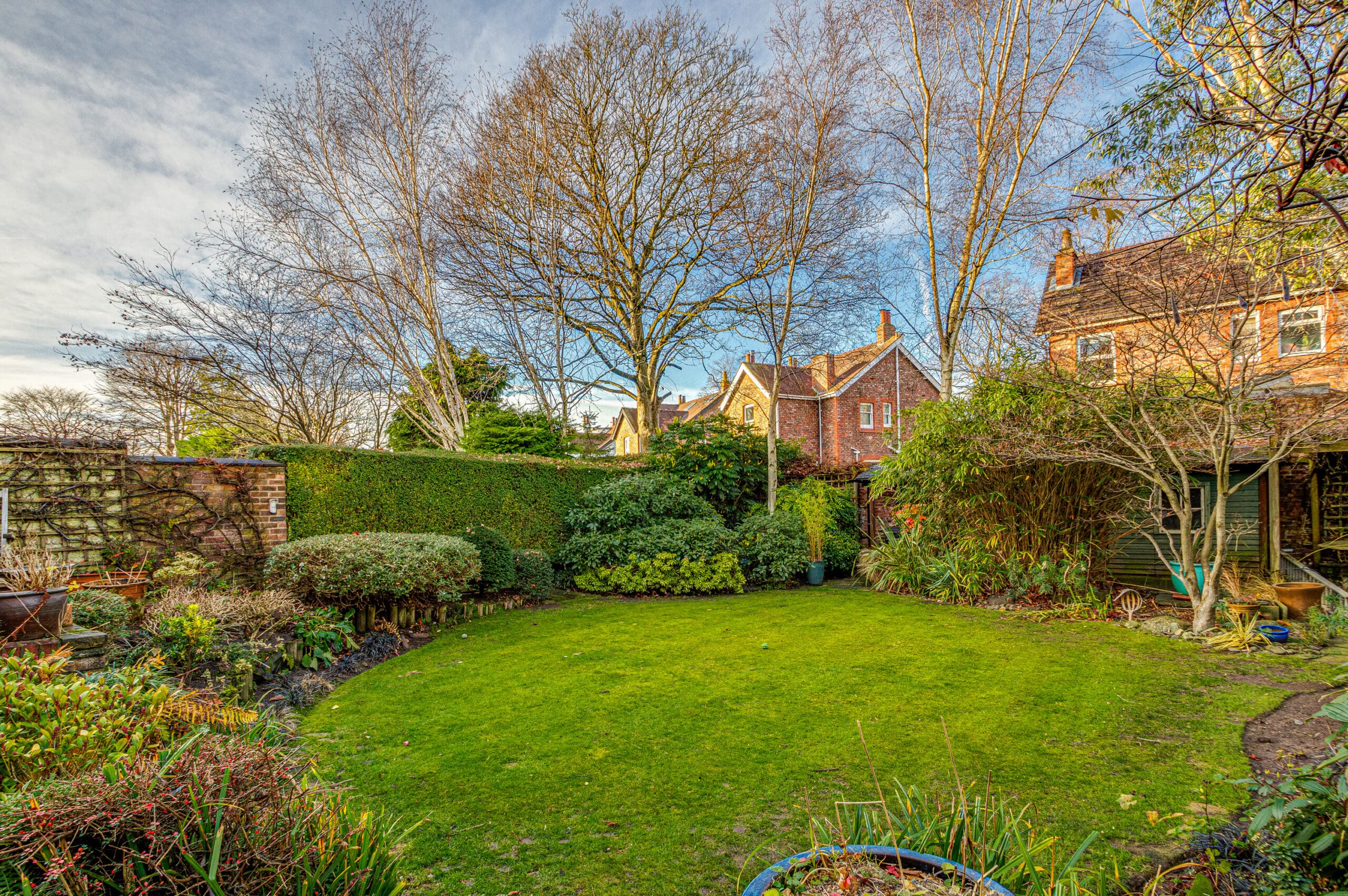 Ollerbarrow Road, Hale - VitalSpace