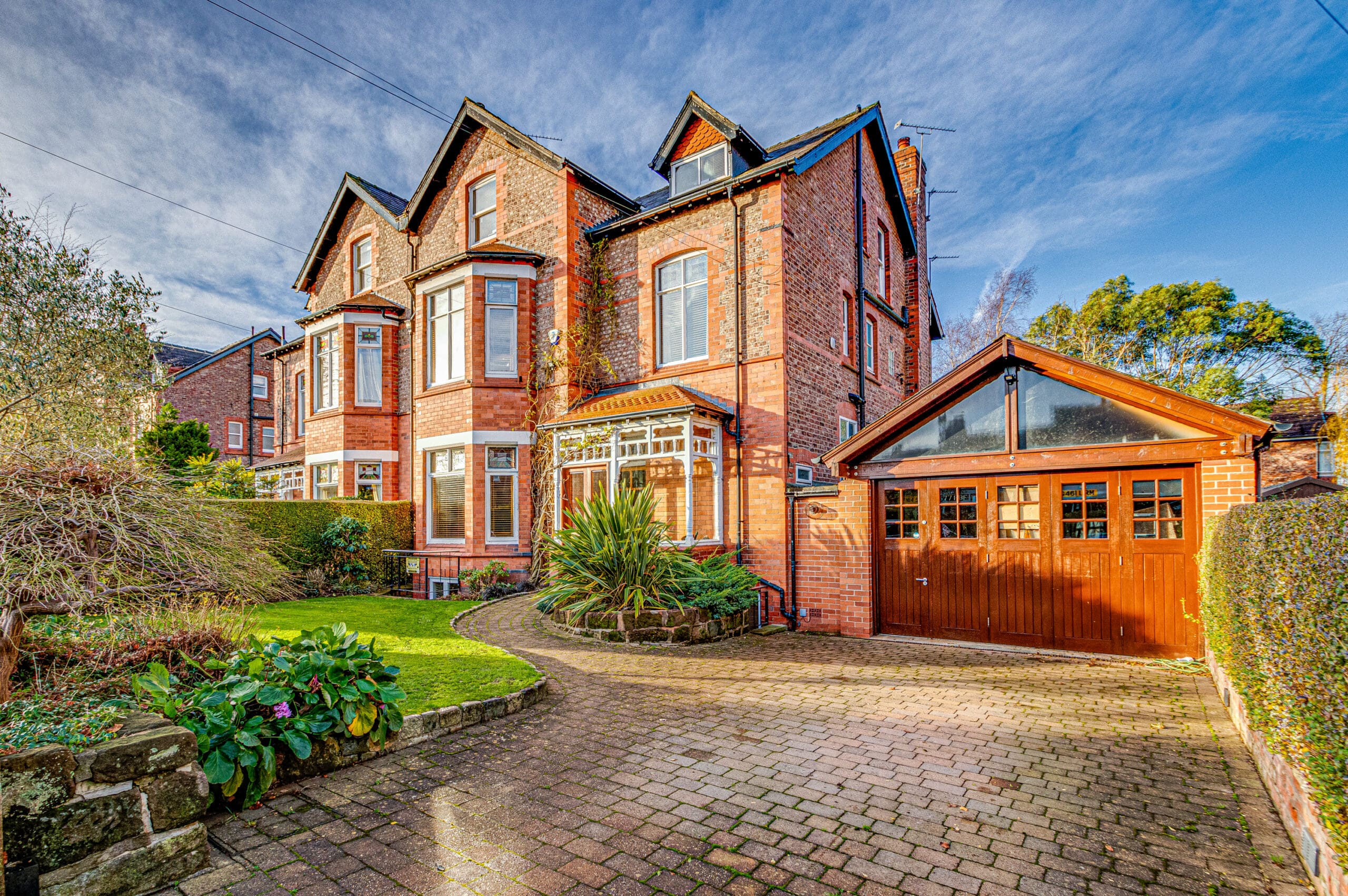 Ollerbarrow Road, Hale - VitalSpace