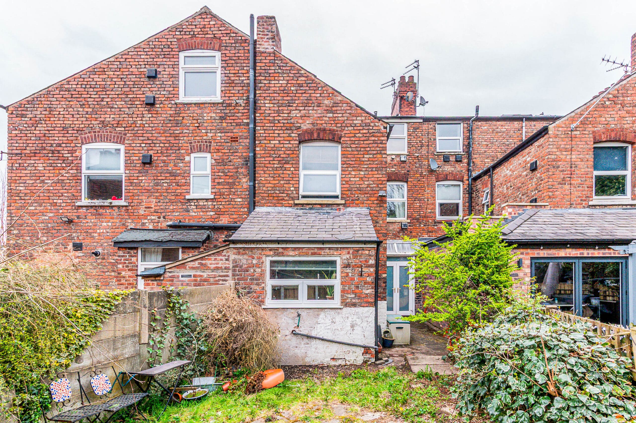Derbyshire Lane, Stretford - VitalSpace