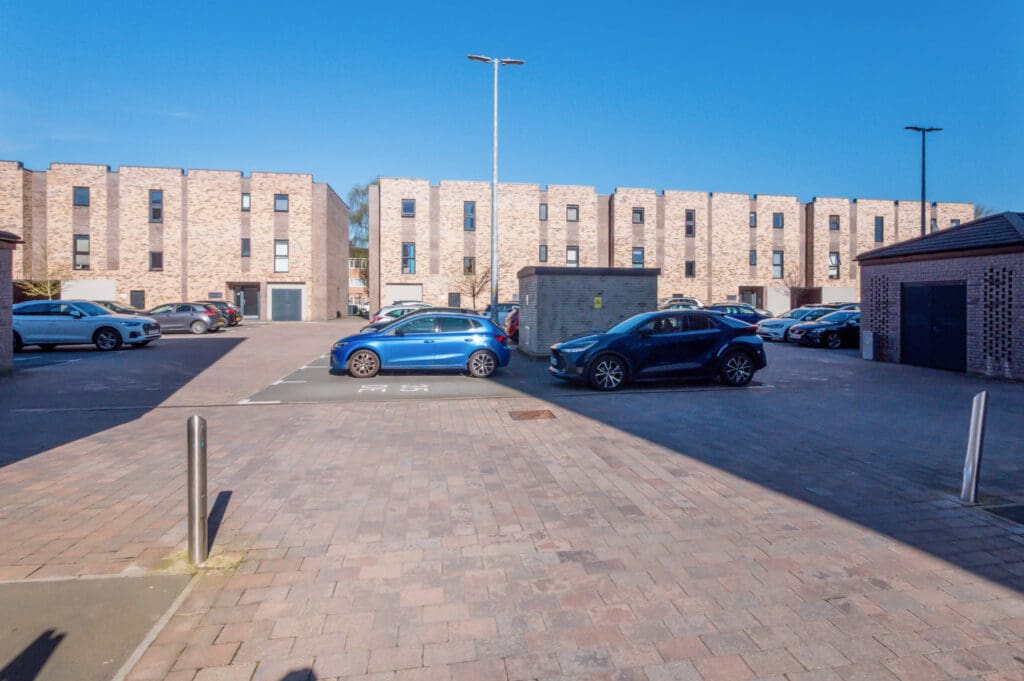 Enriqueta Rylands Close, Stretford Image