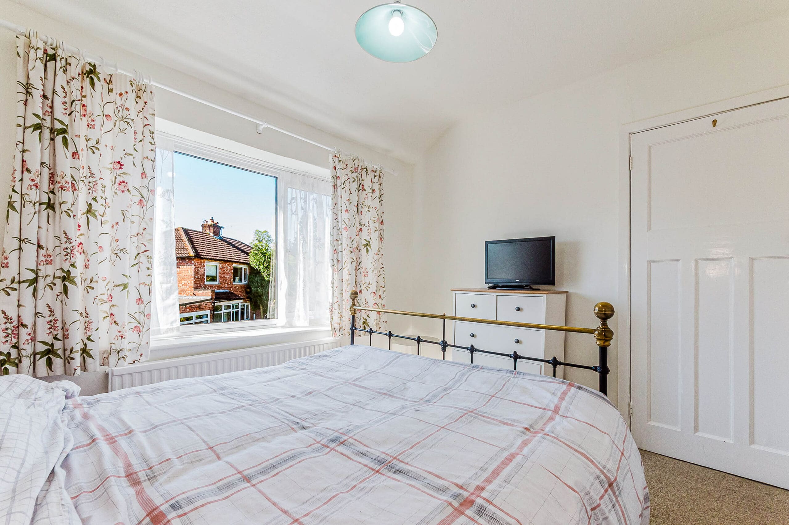 Sandsend Road, Urmston - VitalSpace