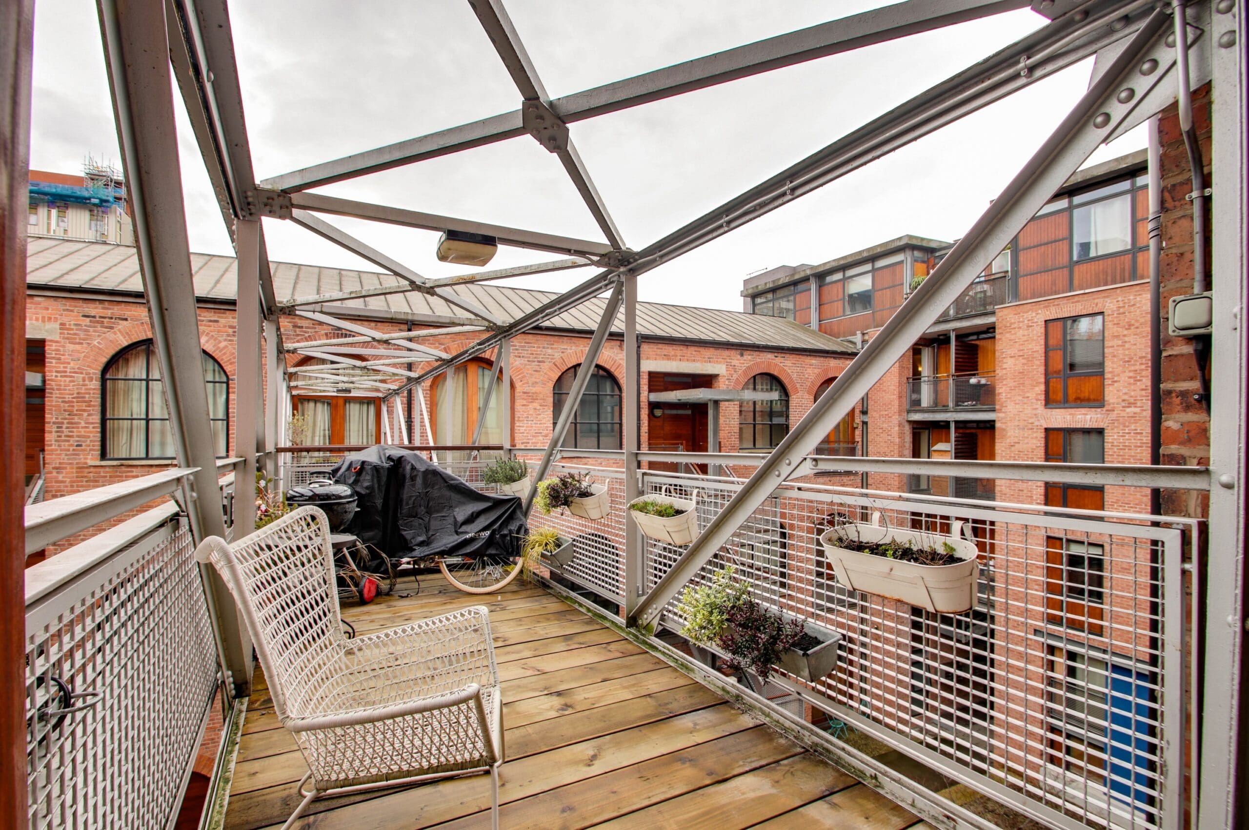 Hulme Hall Road, Castlefield - VitalSpace