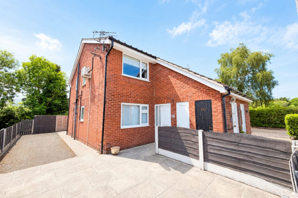 Laxfield Drive, Flixton Image