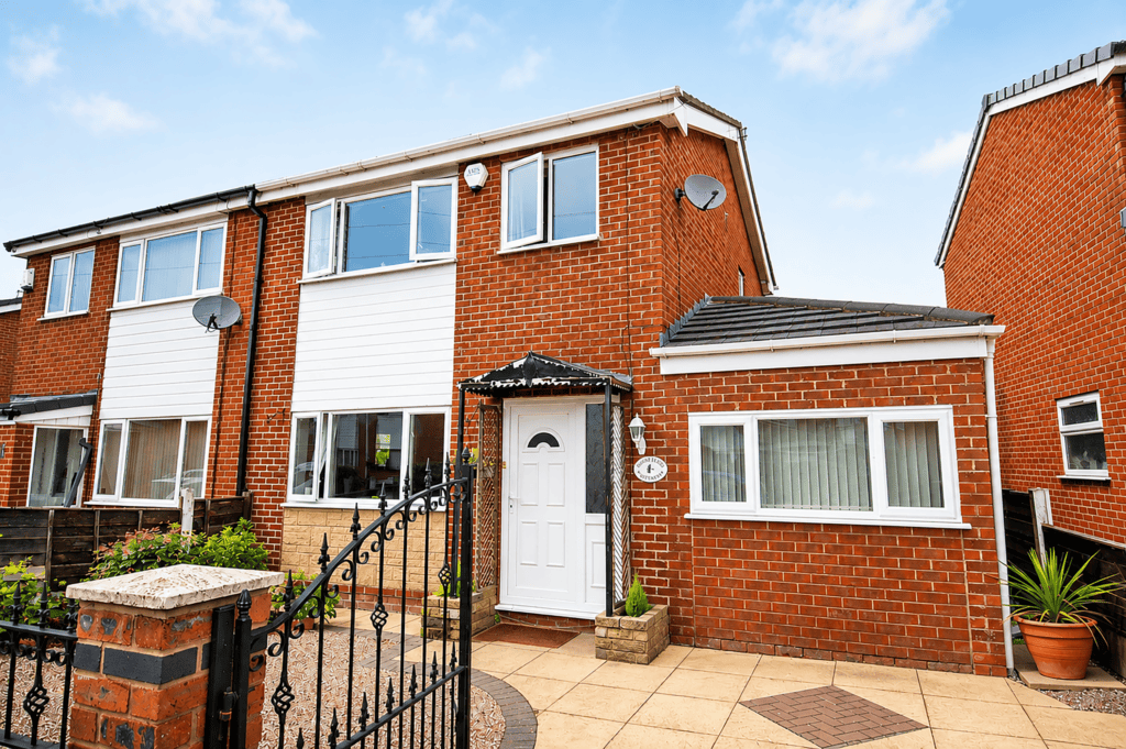 Orchard Avenue, Partington Image