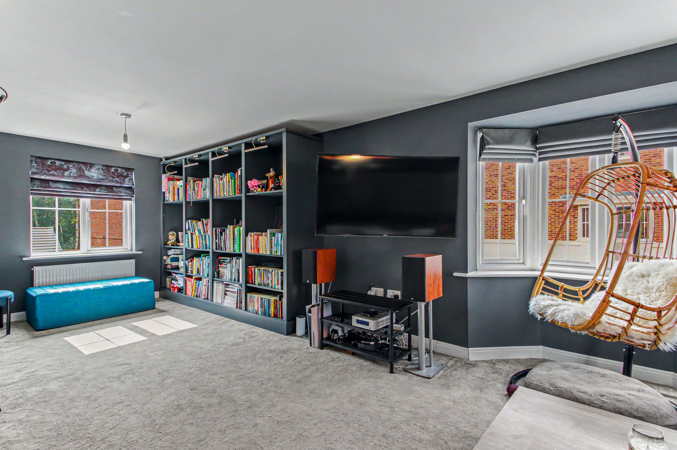 Mona Way, Irlam - VitalSpace