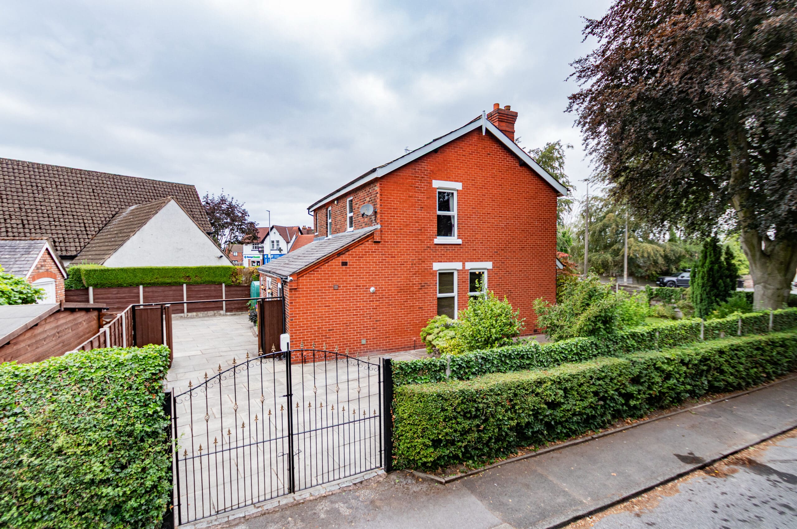 Warburton Lane, Partington - VitalSpace