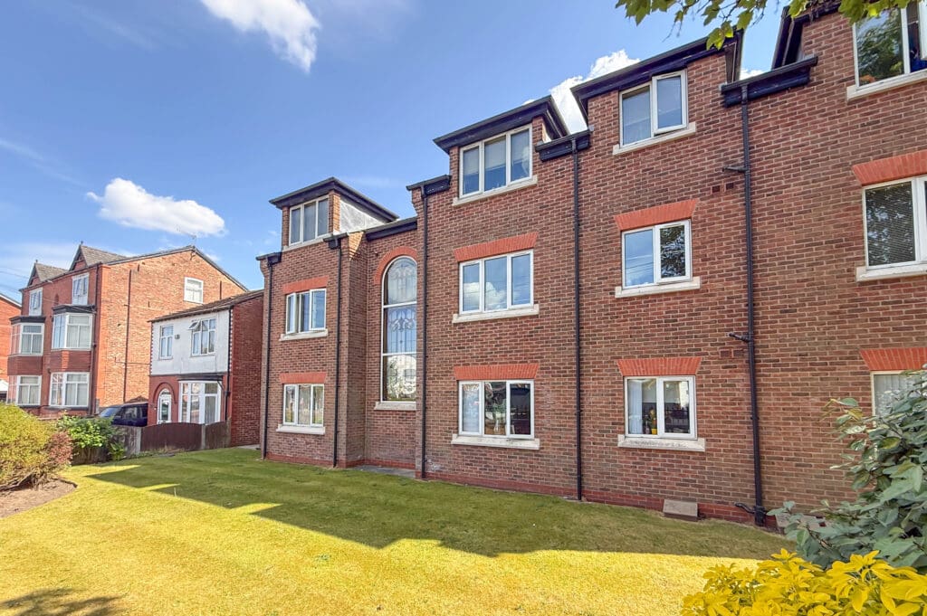 Flixton Road, Urmston Image