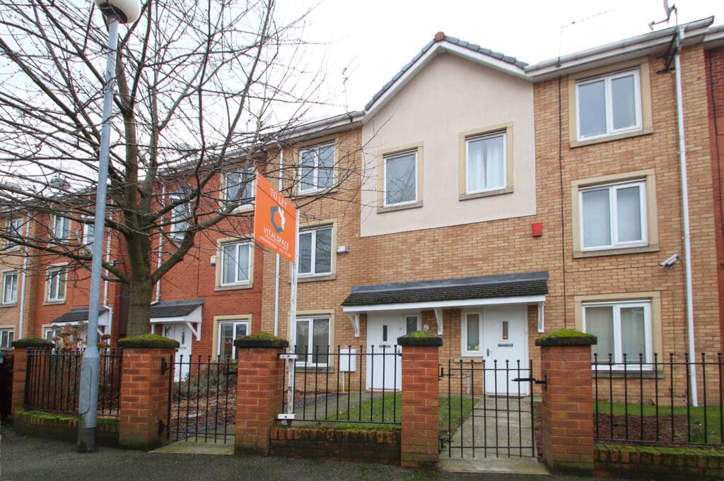 Sadler Court, Hulme Image