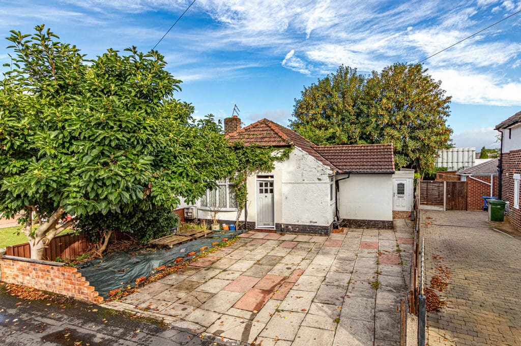 Falmouth Avenue, Flixton Image