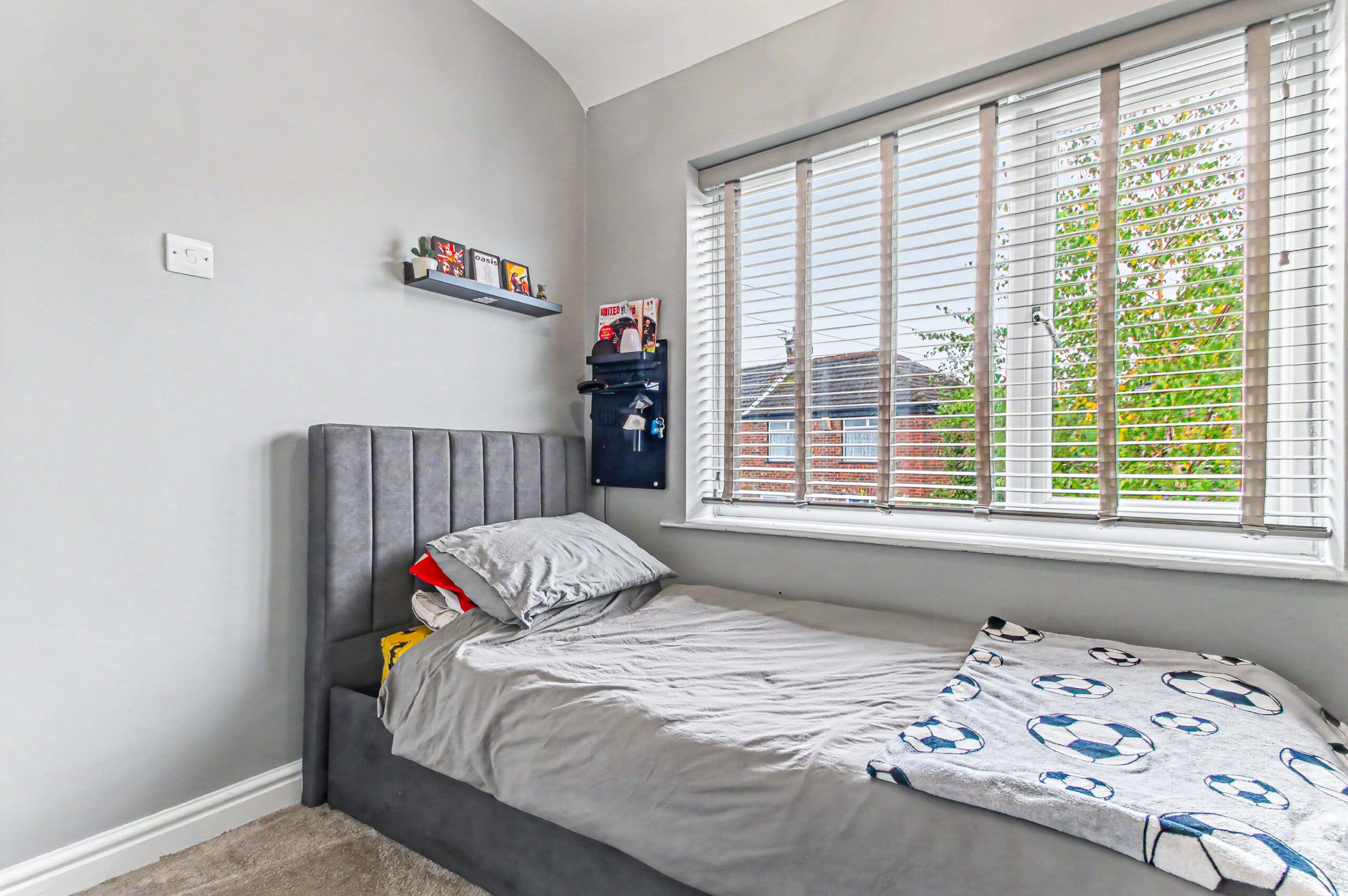 Vale Avenue, Flixton - VitalSpace
