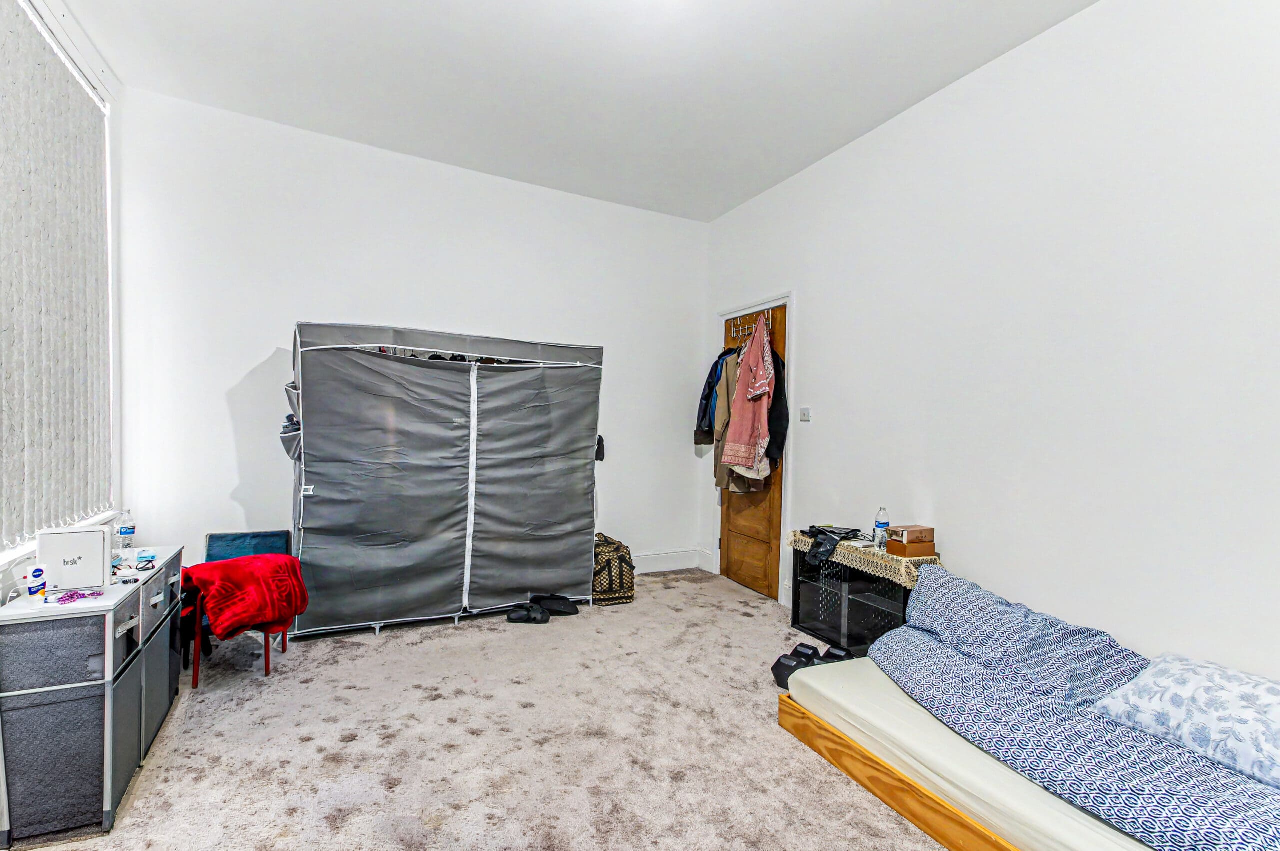 Urmston Lane, Stretford - VitalSpace