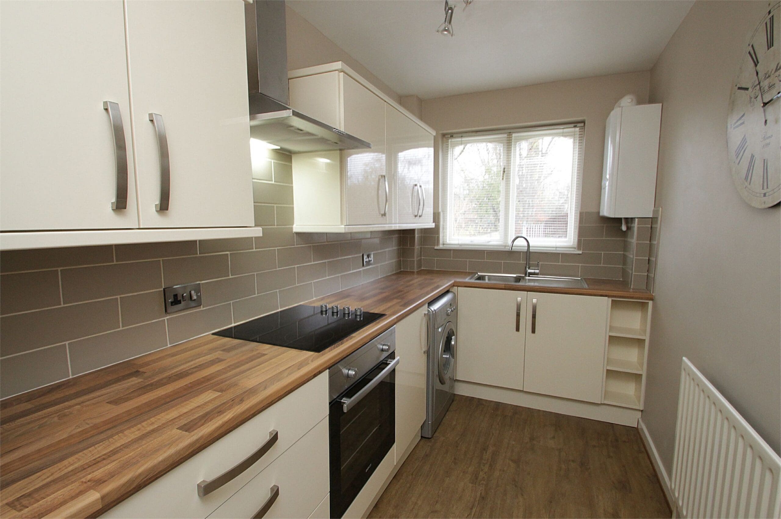 Roslyn Avenue, Flixton - VitalSpace