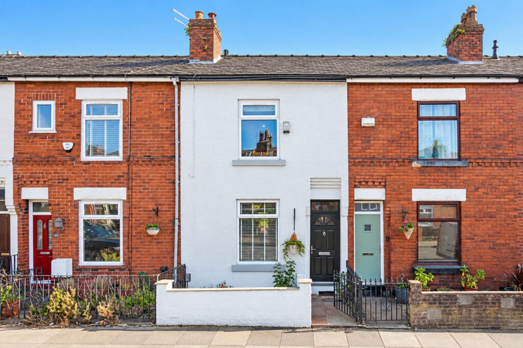 Lansdowne Road, Monton Image